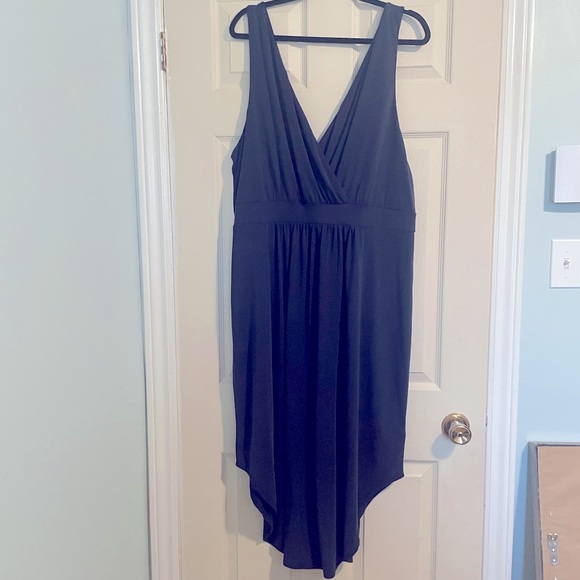 Dex Plus Size Dress - Picture 5 of 6